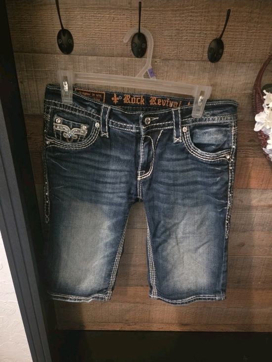 Rock Revival Pants - women's Rock Revival blue denim bermuda shorts 29 " Betty Bermuda"